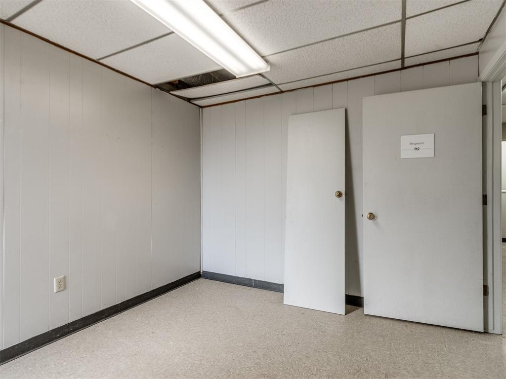 5835 S Pennsylvania Avenue Property Photo 28