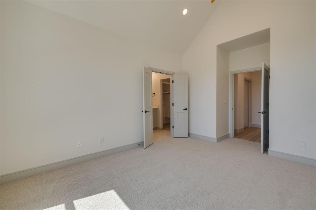 2140 Josslyn Place Property Photo 22