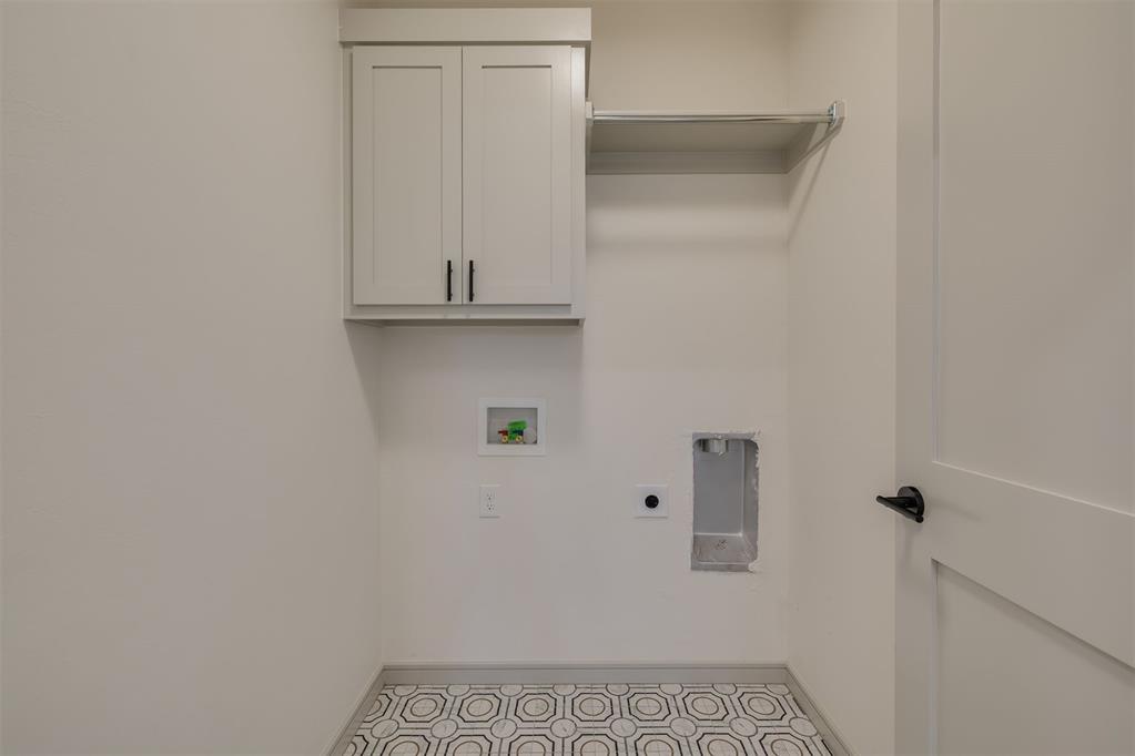2140 Josslyn Place Property Photo 27