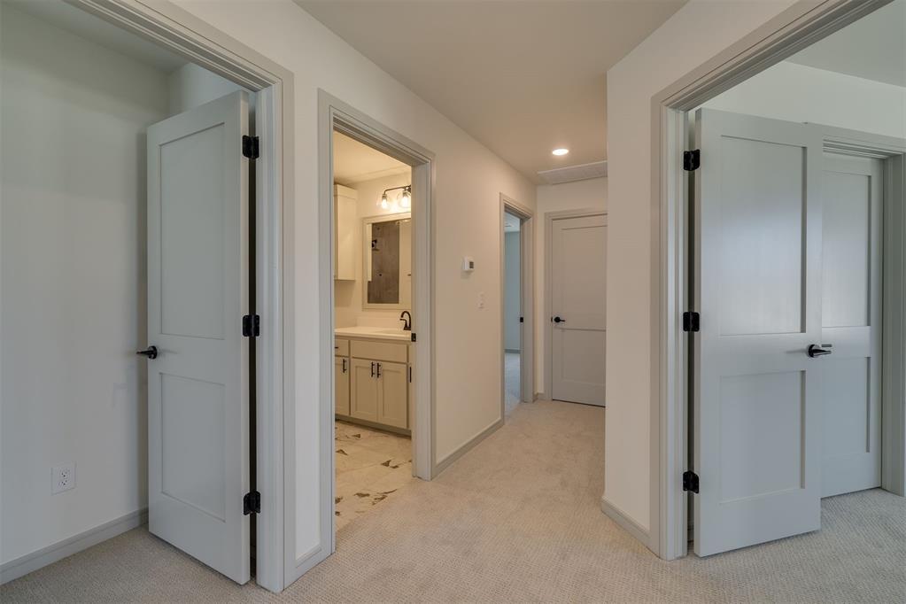 2140 Josslyn Place Property Photo 30