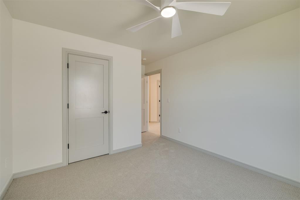 2140 Josslyn Place Property Photo 36