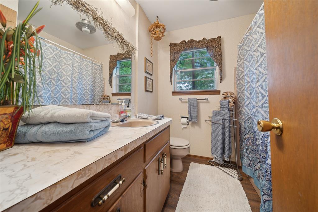 1392 Robin Hood Road Property Photo 13