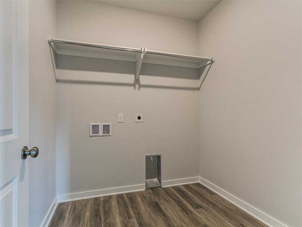 13156 Mannington Road Property Photo 22