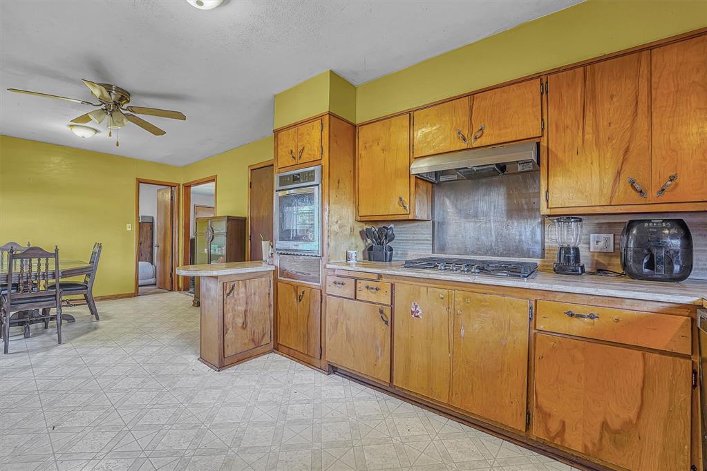 823 S 14th Street Property Photo 13