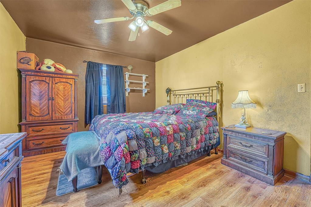 823 S 14th Street Property Photo 19
