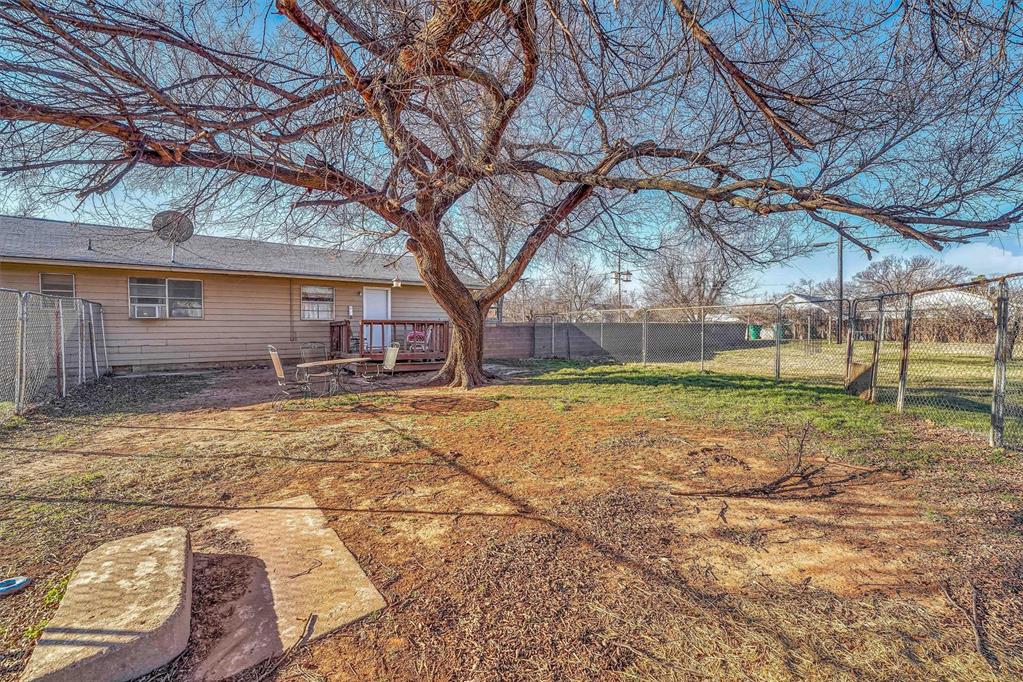 823 S 14th Street Property Photo 40
