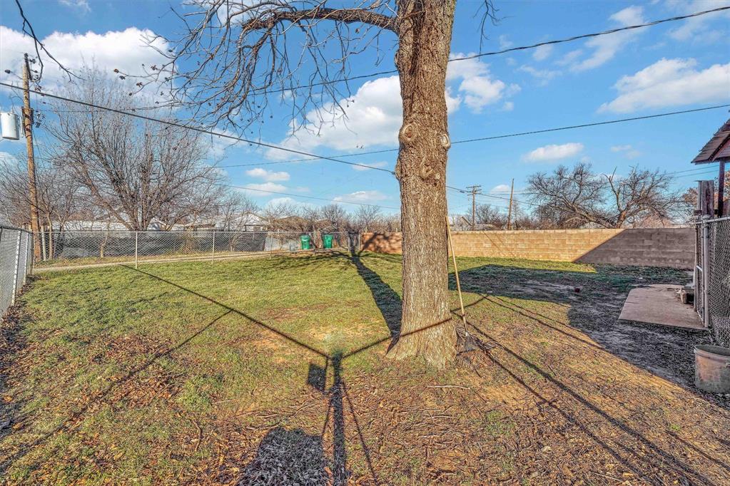 823 S 14th Street Property Photo 44