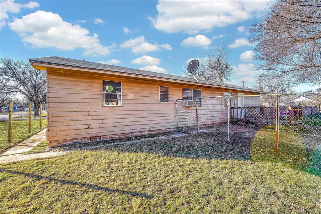 823 S 14th Street Property Photo 46