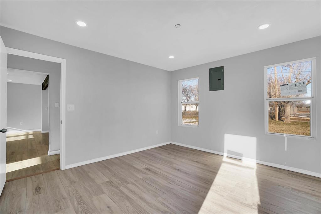 1125 Maple Street Property Photo 16