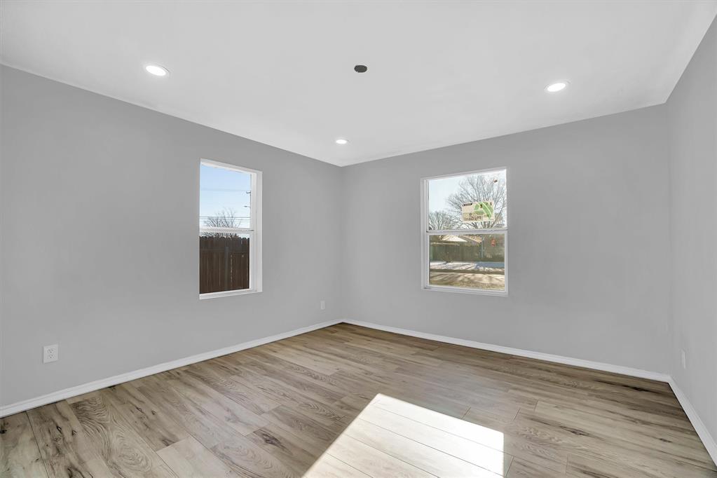1125 Maple Street Property Photo 20
