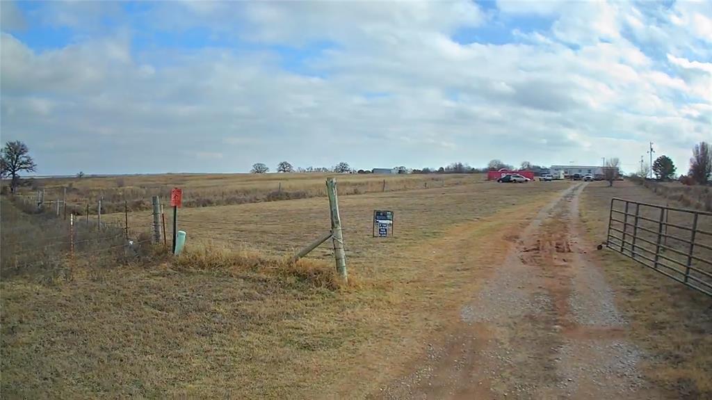 19600 Happy Trail Roads Property Photo 4