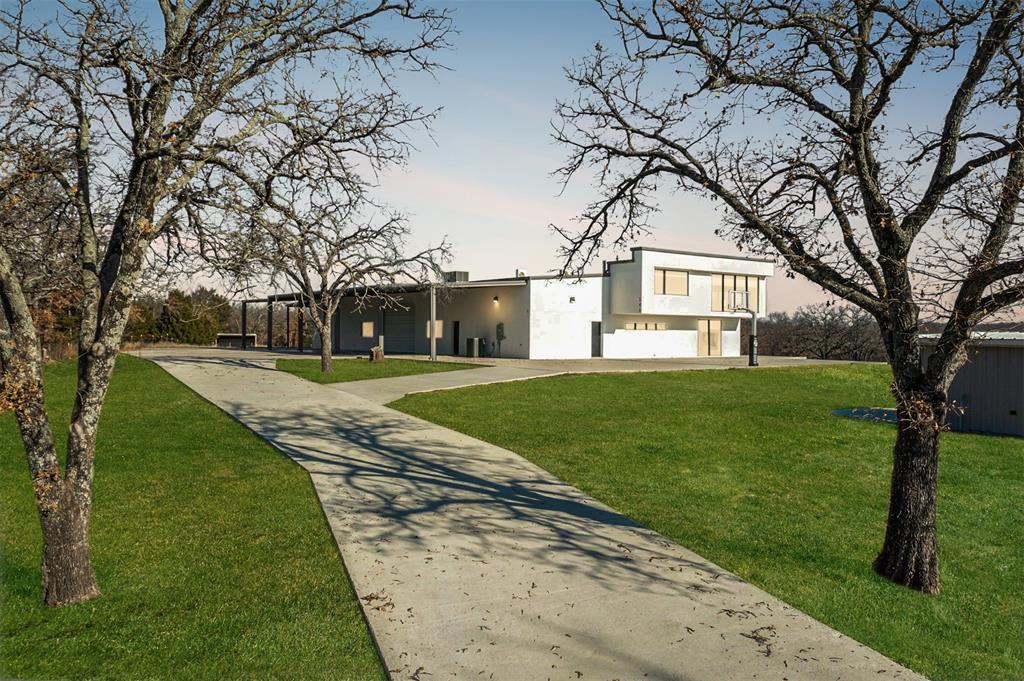 546 Mockingbird Road Property Photo 1