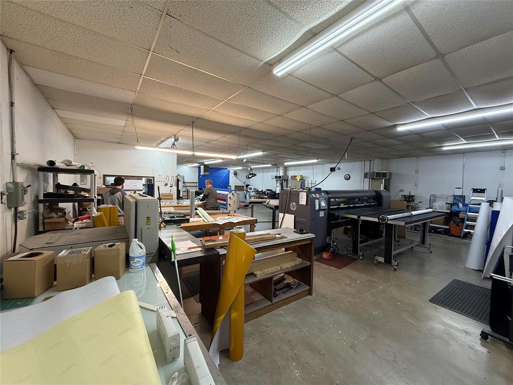 905 Nw 74th Street Property Photo 19