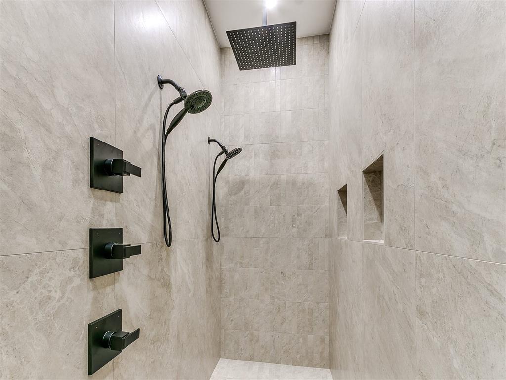 2433 Sw 127th Street Property Photo 23