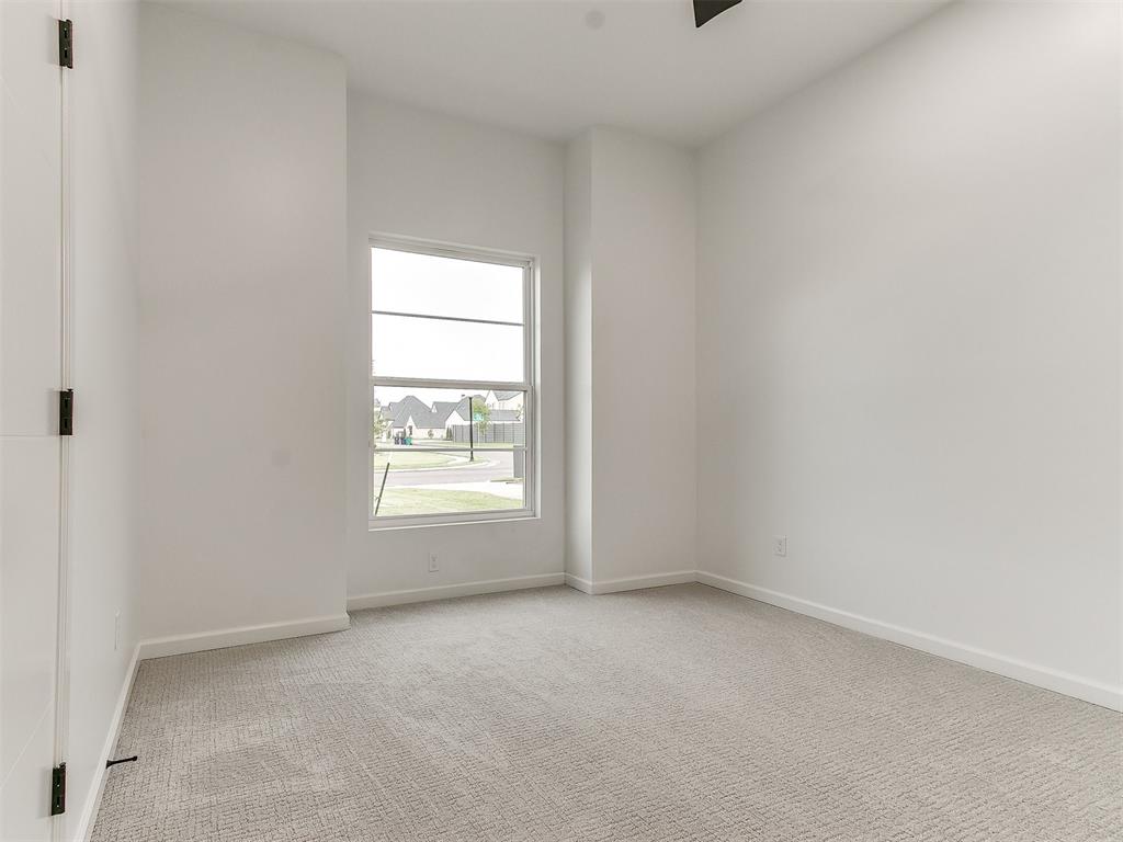 2433 Sw 127th Street Property Photo 24