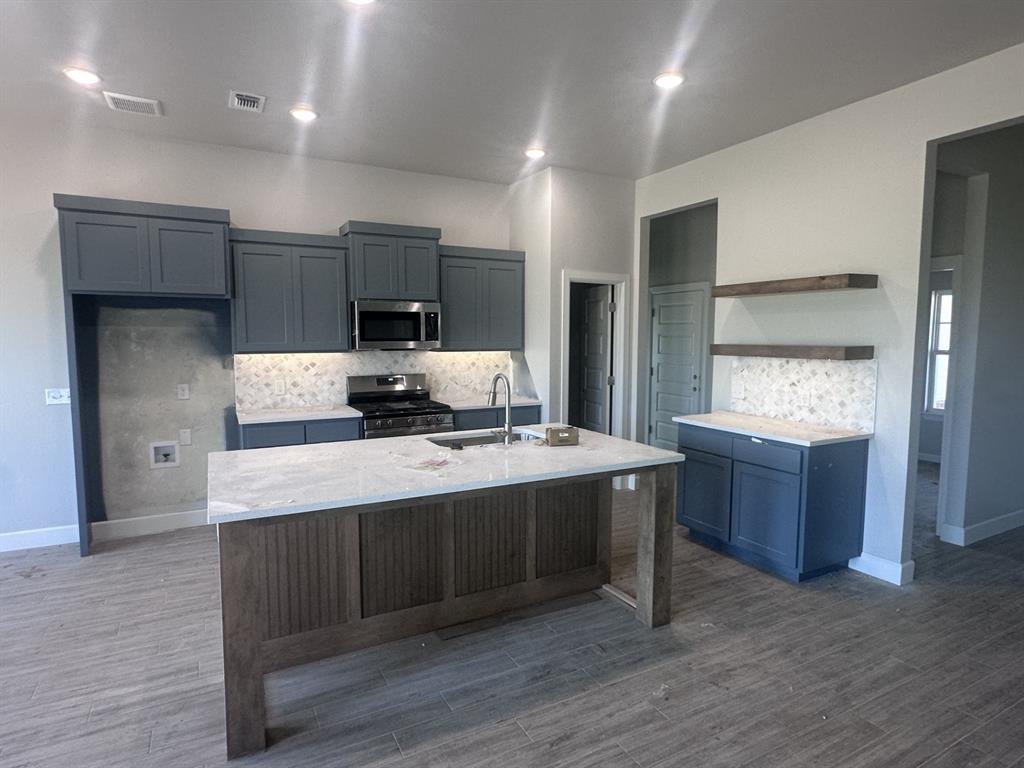 213 Hope Avenue Property Photo 2