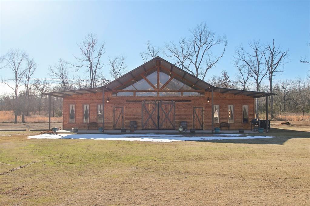 29473 Lake Drive Property Photo 3