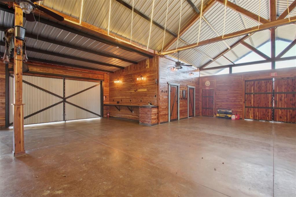 29473 Lake Drive Property Photo 15