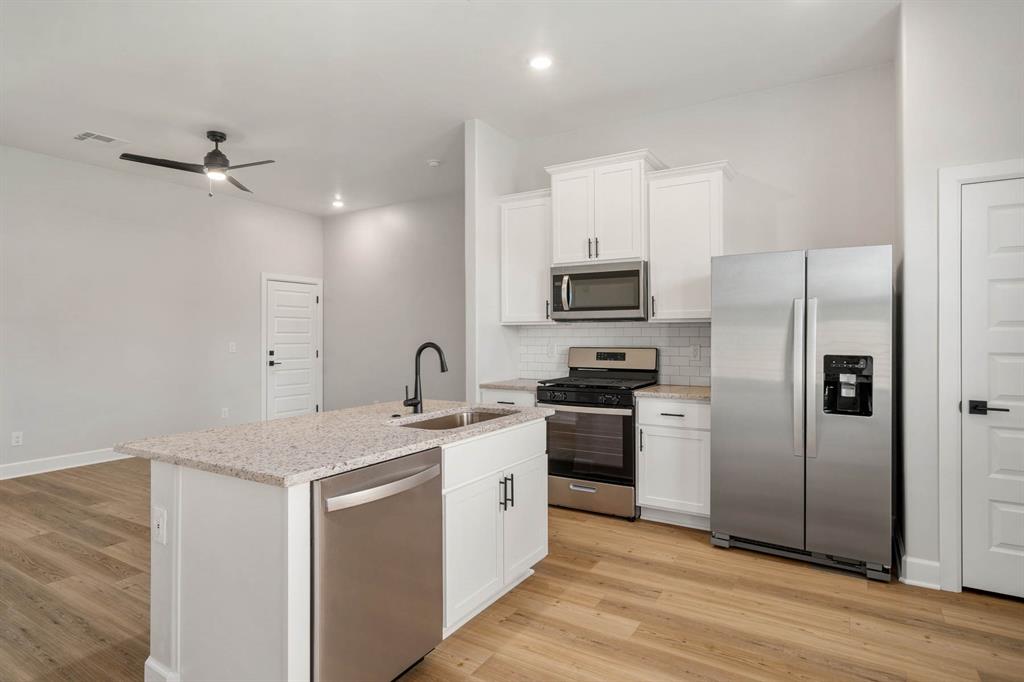 11937 Sw 30th Street Property Photo 5