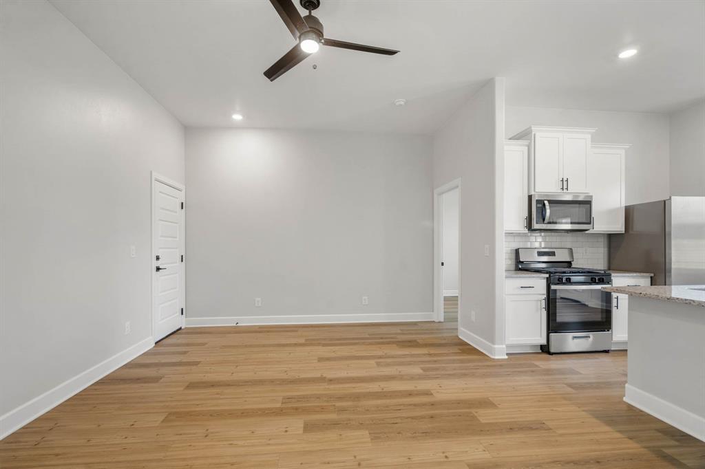 11937 Sw 30th Street Property Photo 6