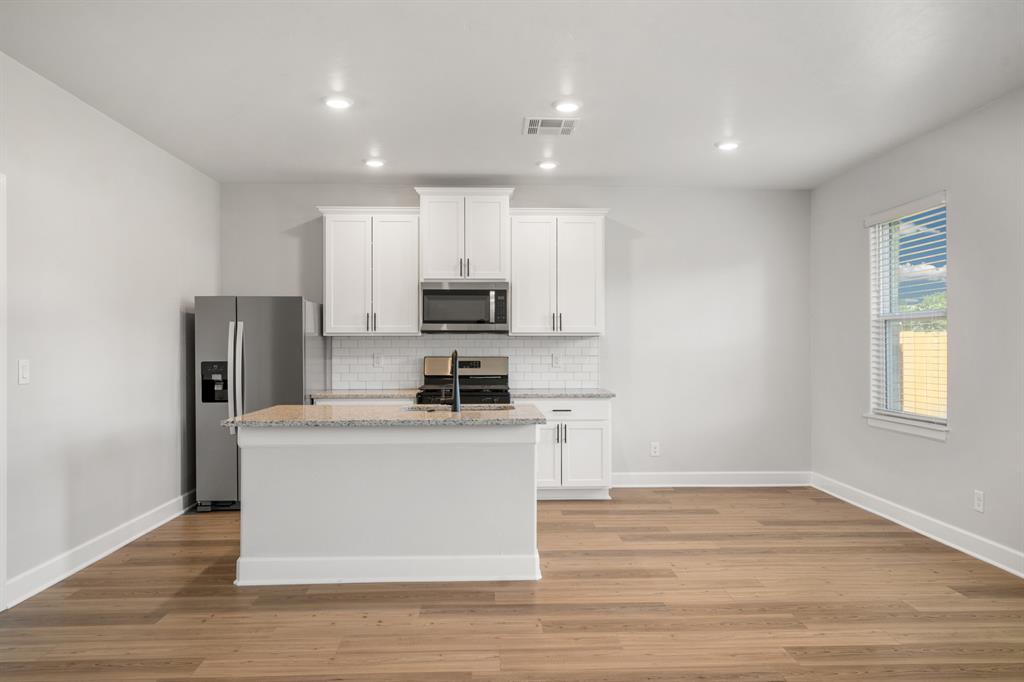 11825 Sw 30th Street Property Photo 4