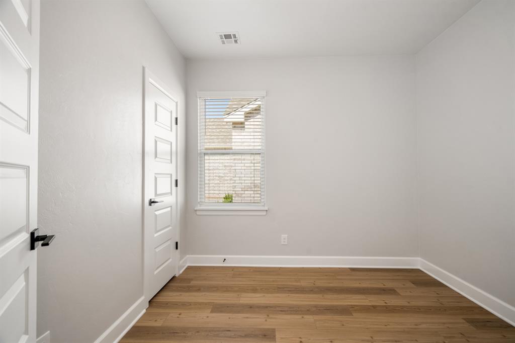 11825 Sw 30th Street Property Photo 9