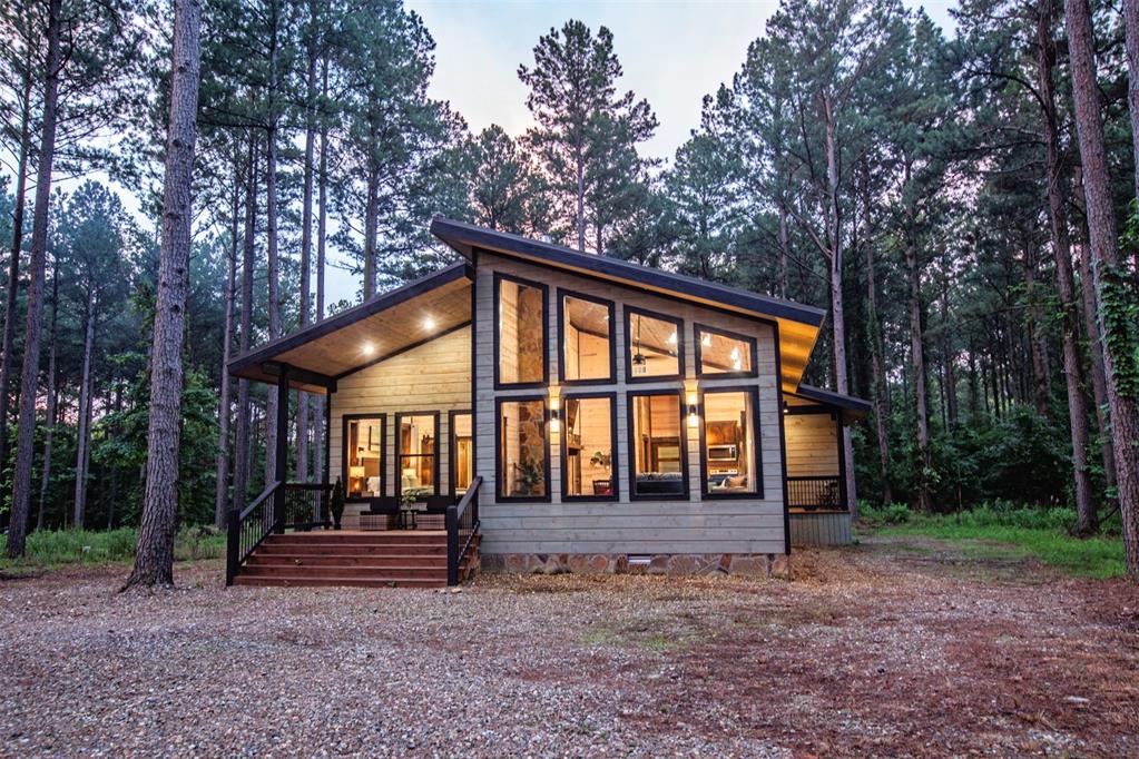 18 Western Fir Lane Property Photo 1
