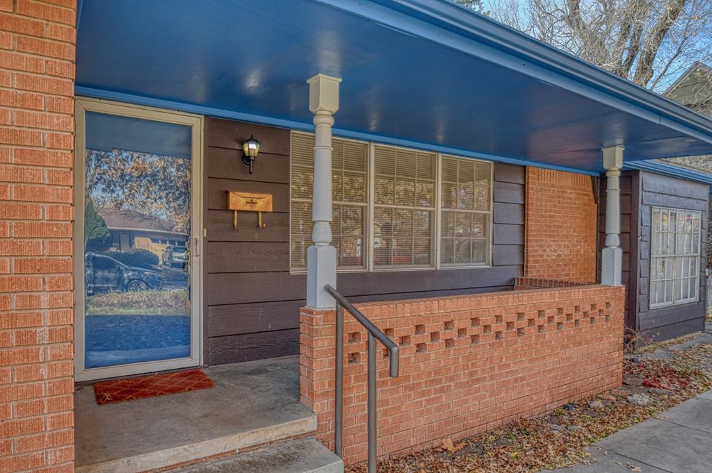 1626 Lenox Drive Property Photo 4