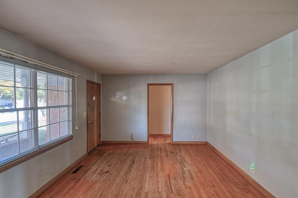 1626 Lenox Drive Property Photo 5
