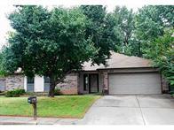 2116 Shorewood Lane Property Photo