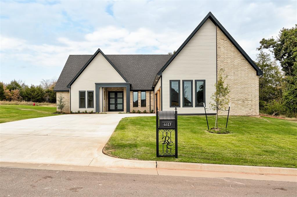 4617 Maple Ridge Drive Property Photo