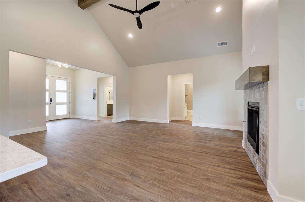 4617 Maple Ridge Drive Property Photo 10