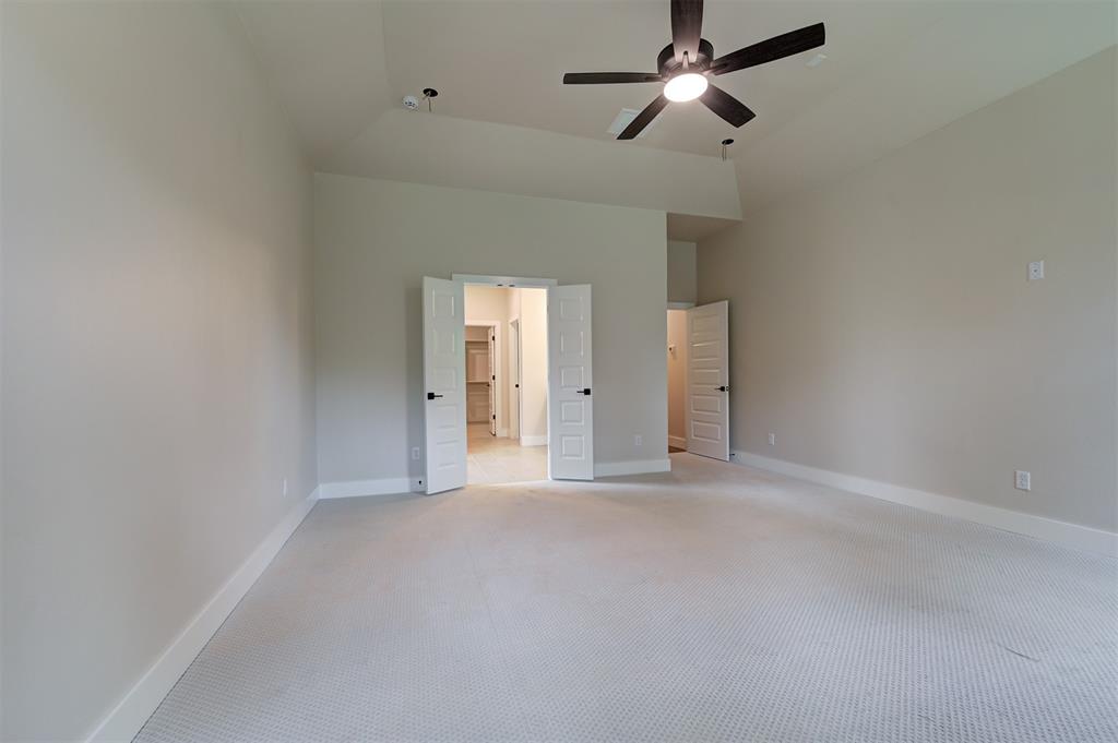 4617 Maple Ridge Drive Property Photo 23