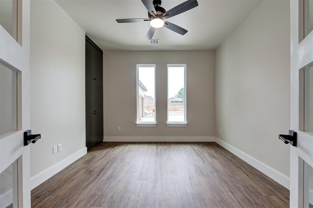 4617 Maple Ridge Drive Property Photo 34