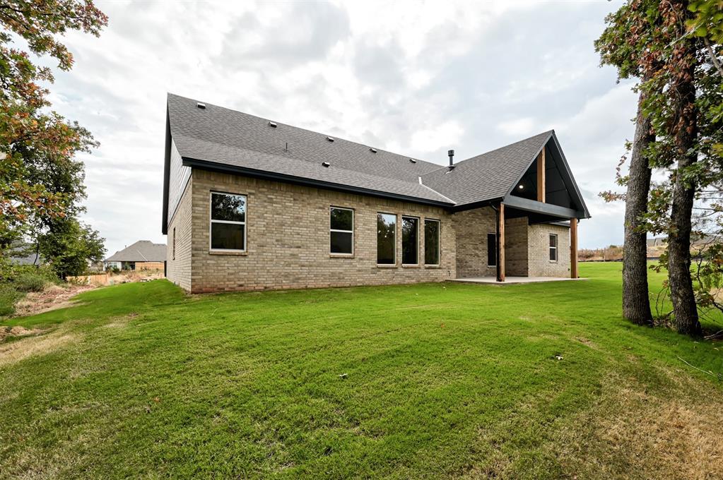 4617 Maple Ridge Drive Property Photo 43