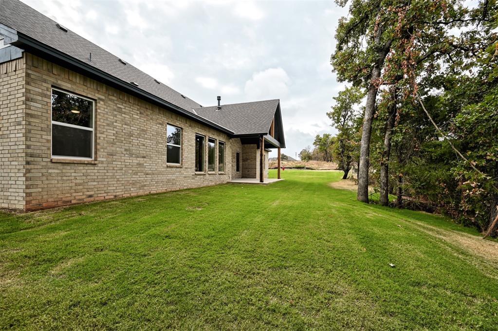 4617 Maple Ridge Drive Property Photo 44