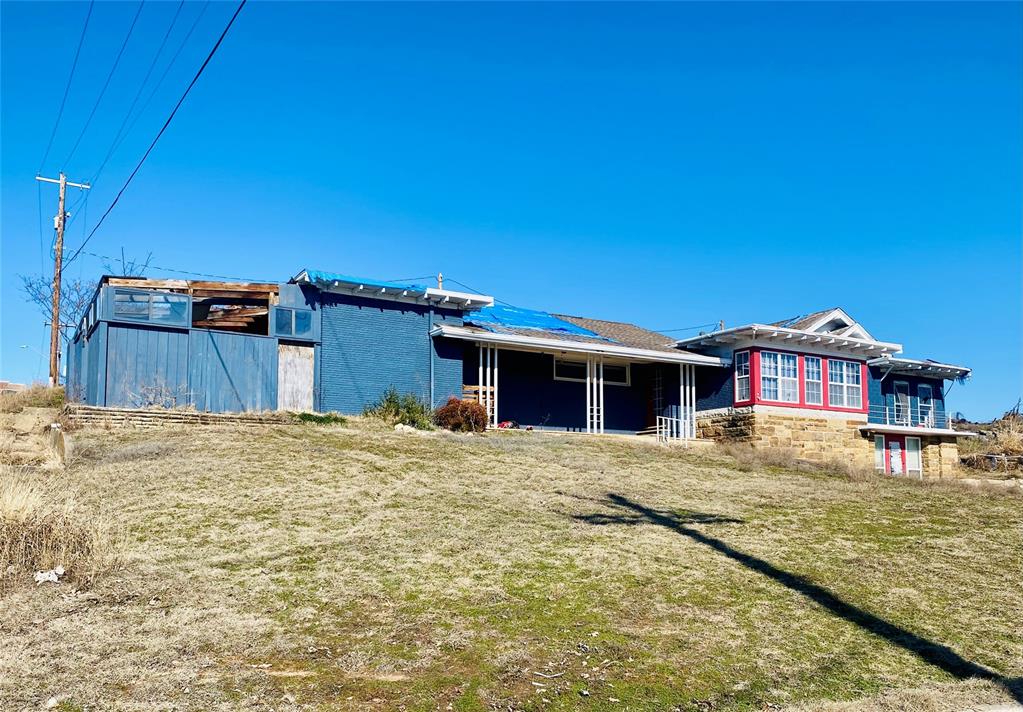 328 W Broadway Avenue Property Photo