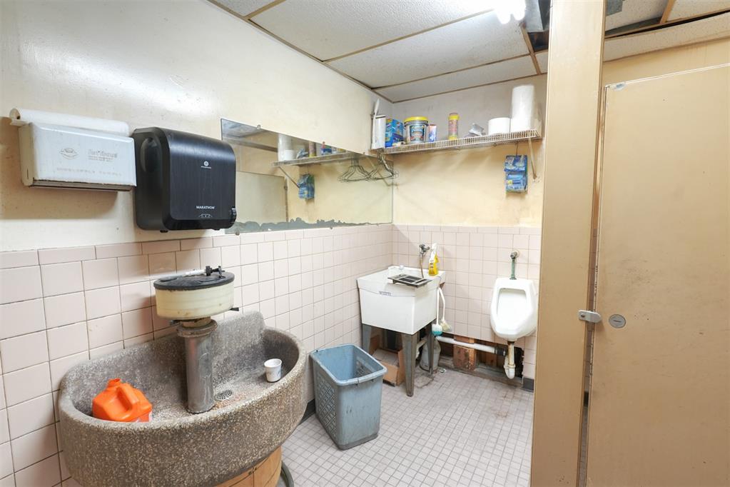 2626 N Harrison Street Property Photo 42