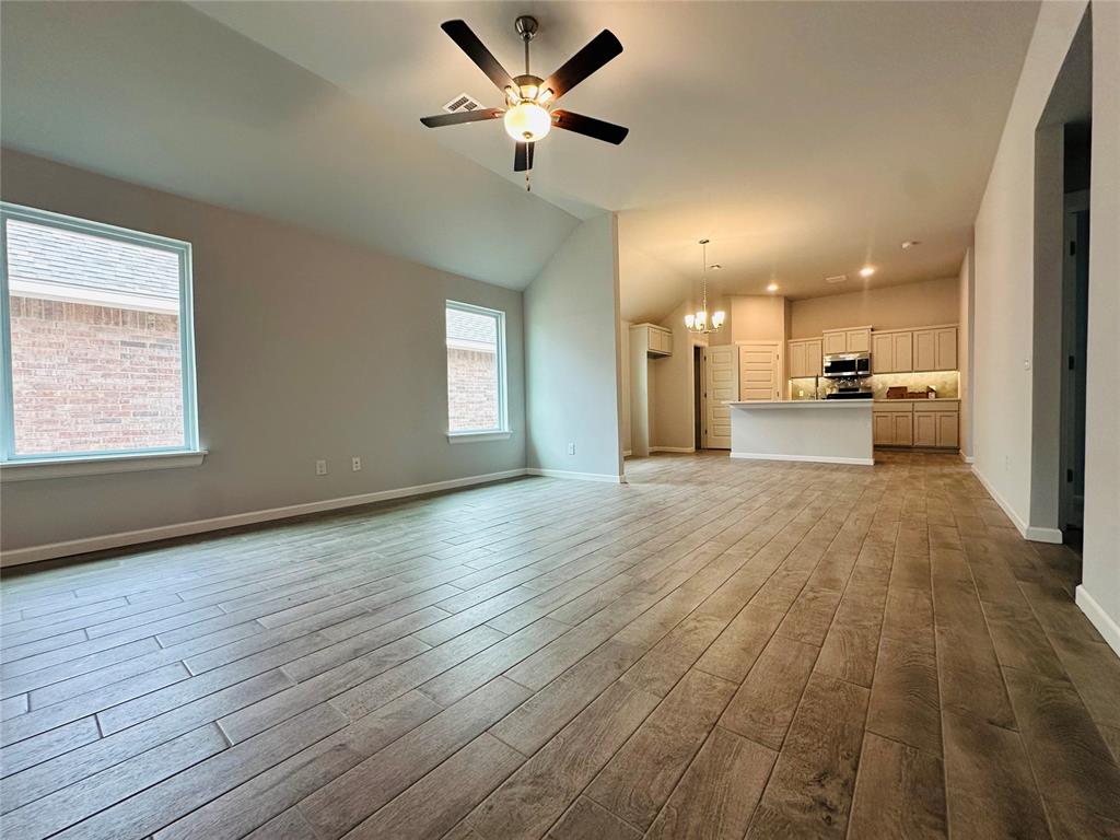1021 Sw 139th Street Property Photo 4