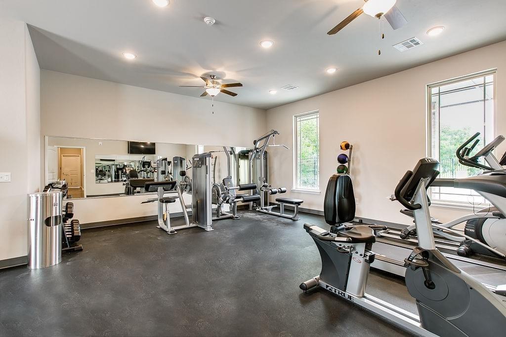 1021 Sw 139th Street Property Photo 21