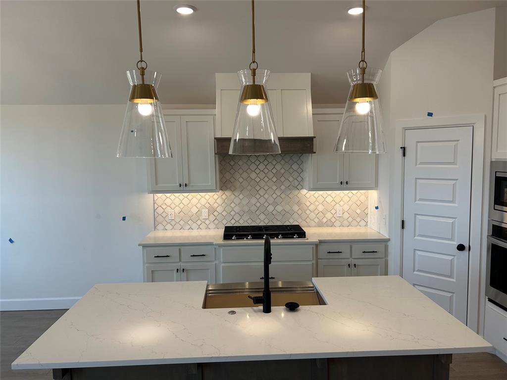 14209 Giverny Avenue Property Photo 4