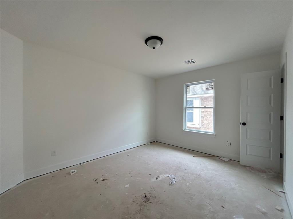 14209 Giverny Avenue Property Photo 10