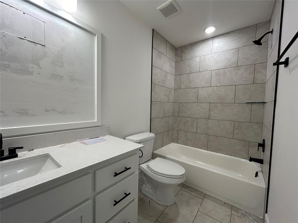 14209 Giverny Avenue Property Photo 11