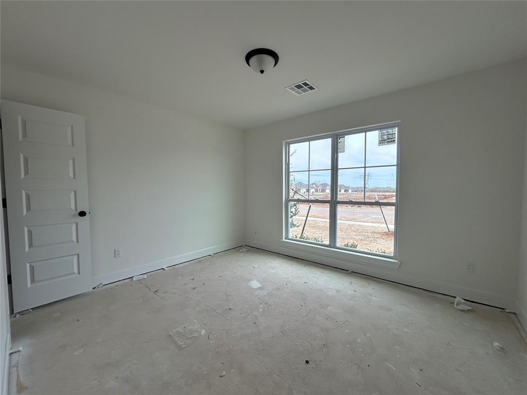14209 Giverny Avenue Property Photo 12