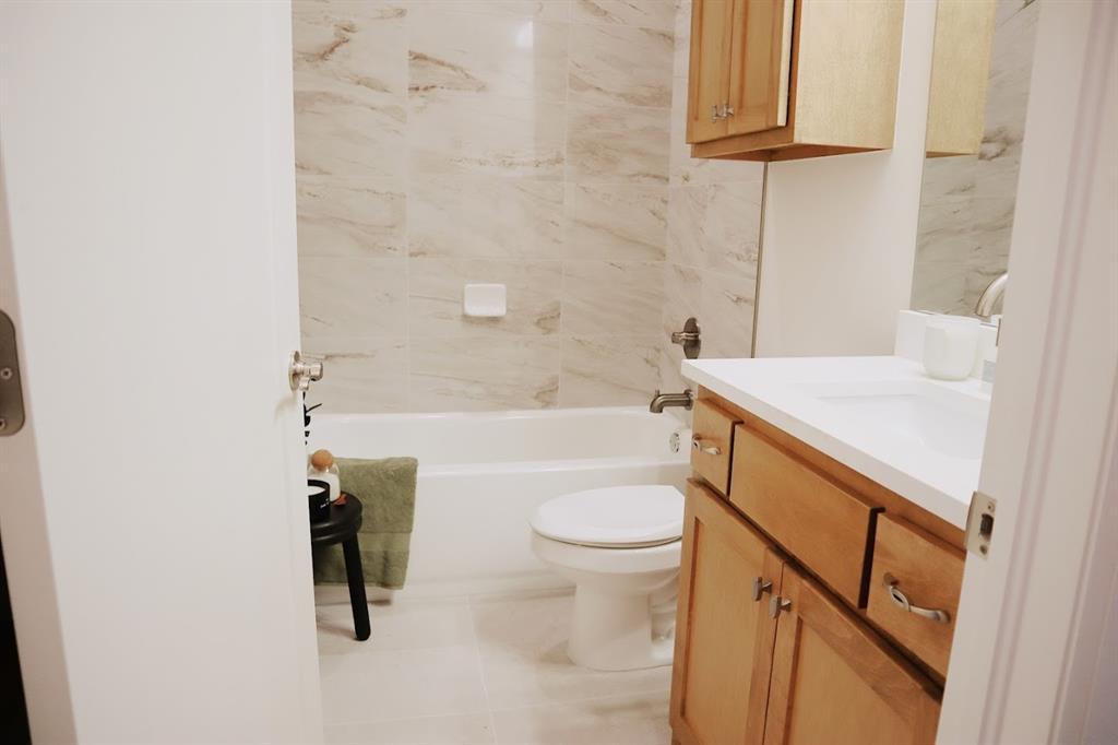 525 Wimbledon Road Property Photo 34