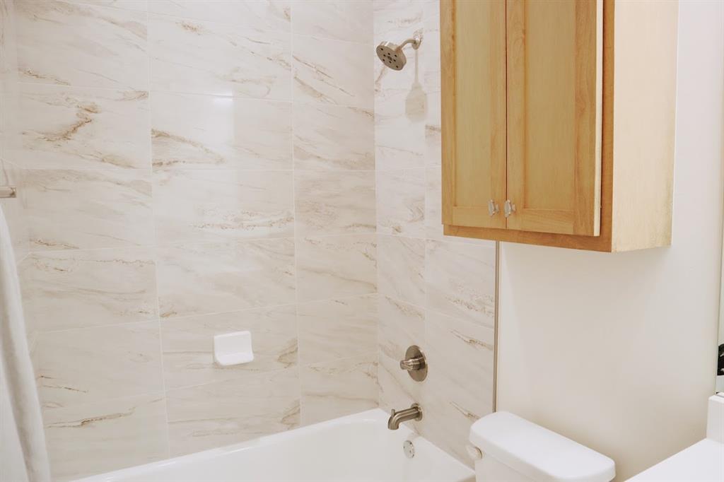 525 Wimbledon Road Property Photo 37
