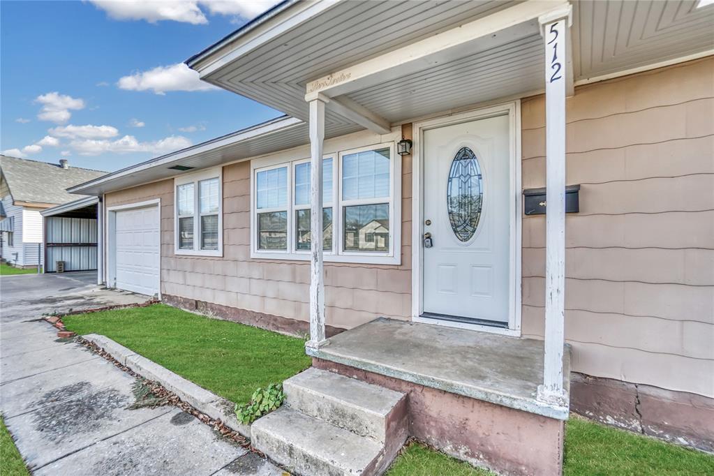 512 N Randlett Street Property Photo 6