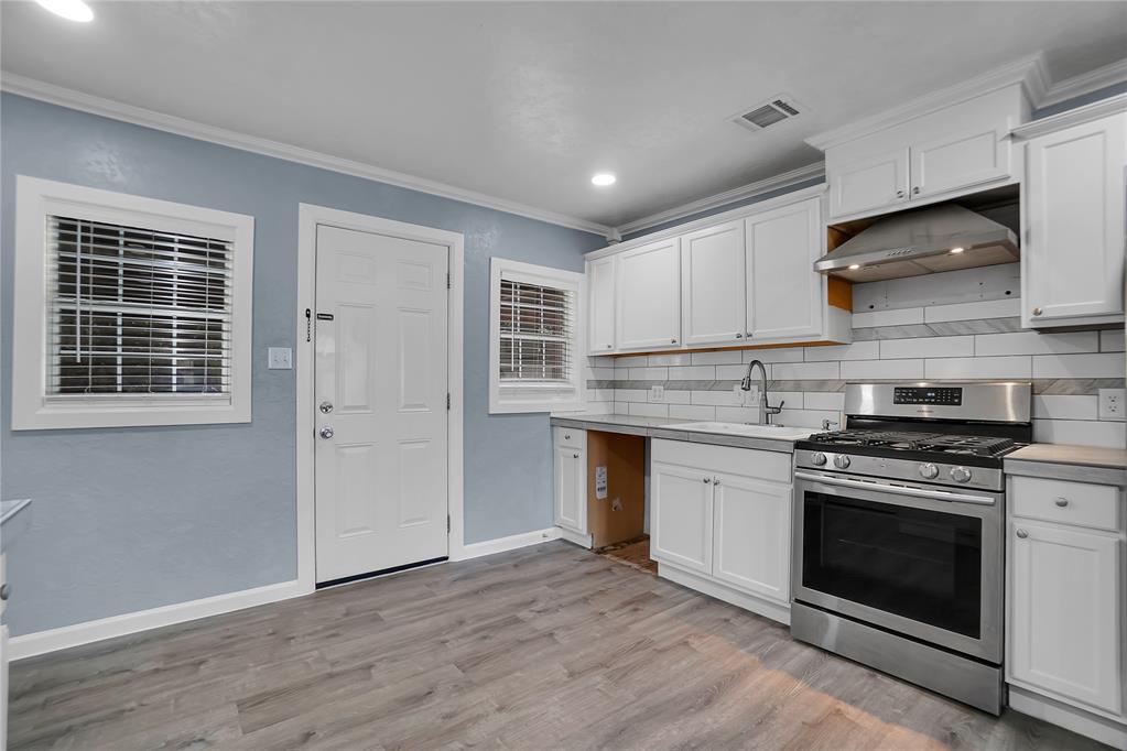 512 N Randlett Street Property Photo 10