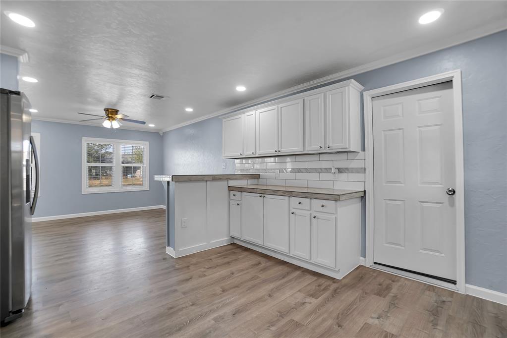 512 N Randlett Street Property Photo 12