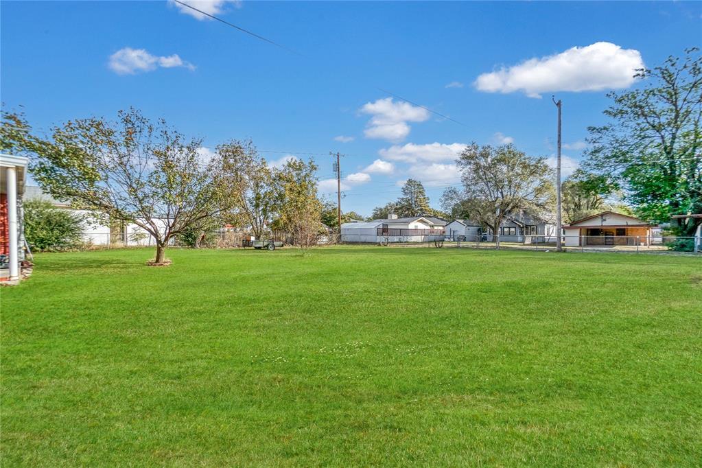 512 N Randlett Street Property Photo 29